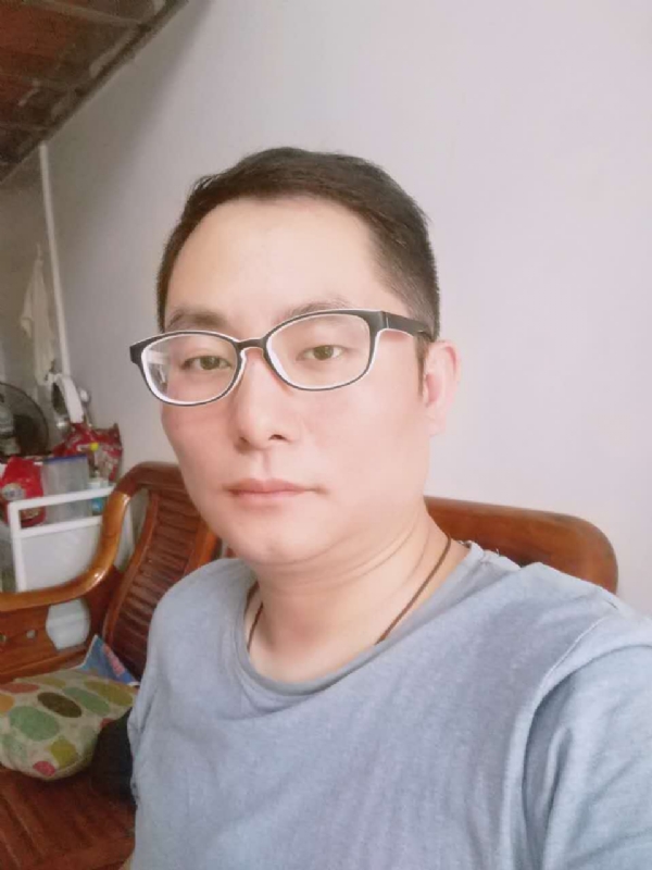 流星的尾巴的第一张照片--上杭相亲网