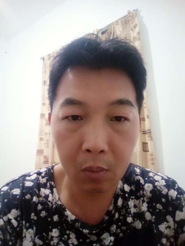 繁华哀伤的第一张照片--上杭相亲网