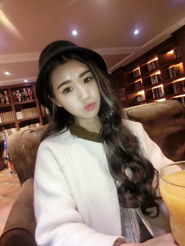 气质小妹的第三张照片--上杭相亲网