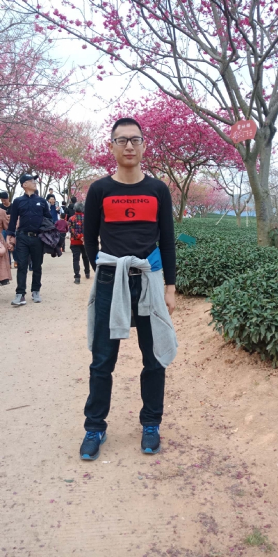 小梁的第一张照片--上杭相亲网