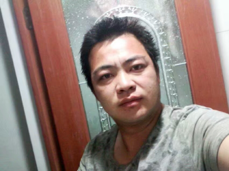 往事随风的第一张照片--上杭相亲网