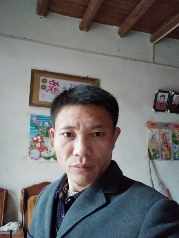 从前现在的第三张照片--上杭相亲网