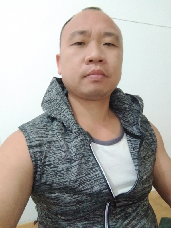 whm的第一张照片--上杭相亲网
