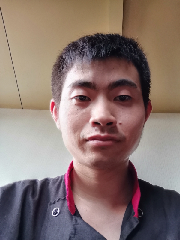 嗯的第一张照片--上杭相亲网