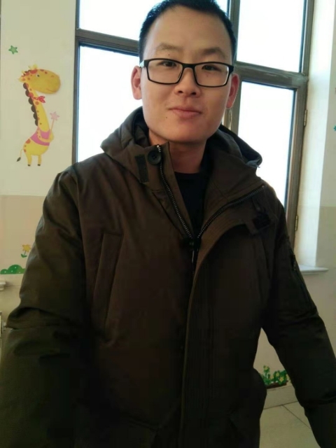 品上男人的第一张照片--上杭相亲网