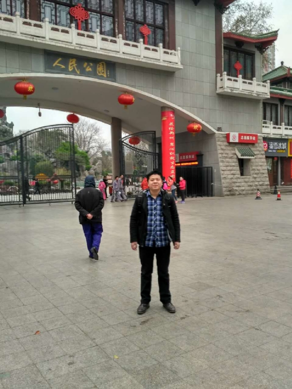 在奋斗的第一张照片--上杭相亲网