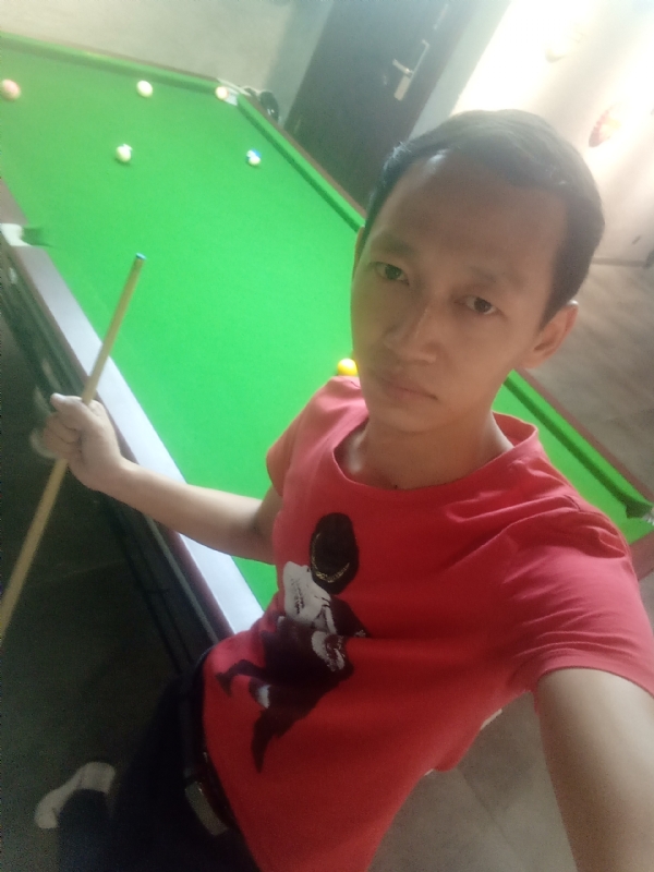 耳机分你一半的第一张照片--上杭相亲网