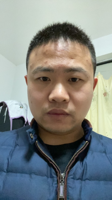 苹果的第一张照片--上杭相亲网