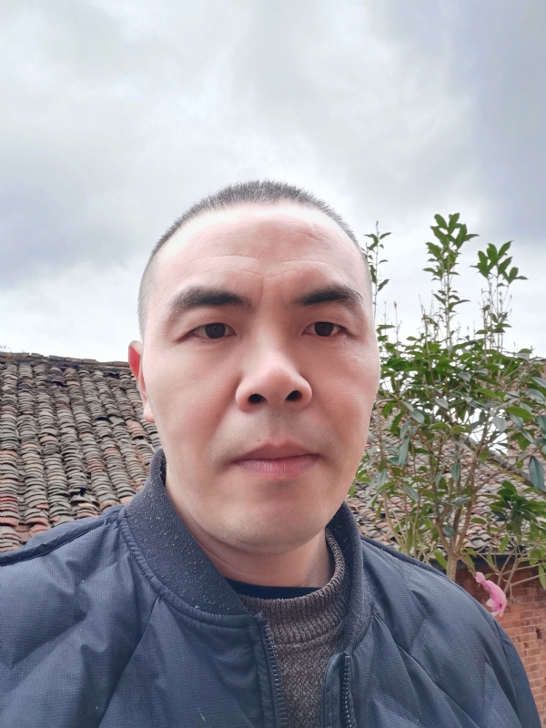 无悔的第一张照片--上杭相亲网