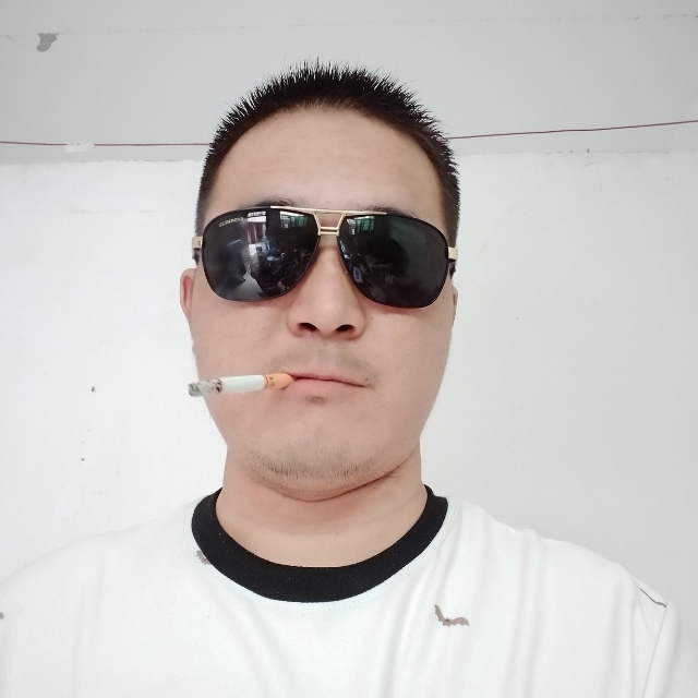 白伟伟的第一张照片--上杭相亲网