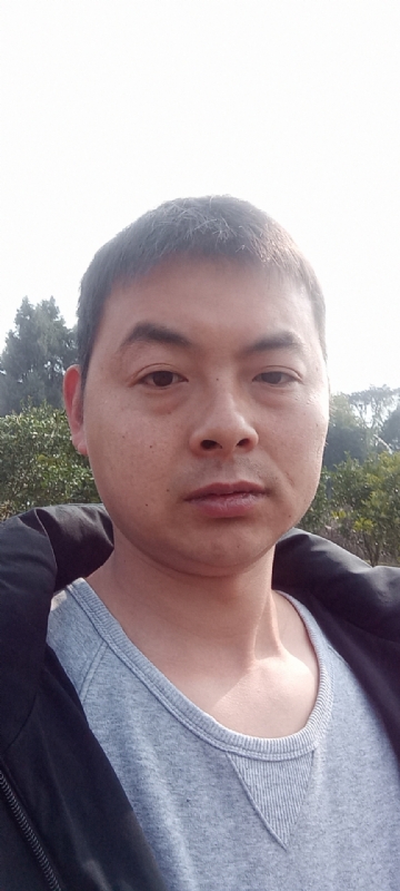 亲亲抱抱我爱你的第一张照片--上杭相亲网