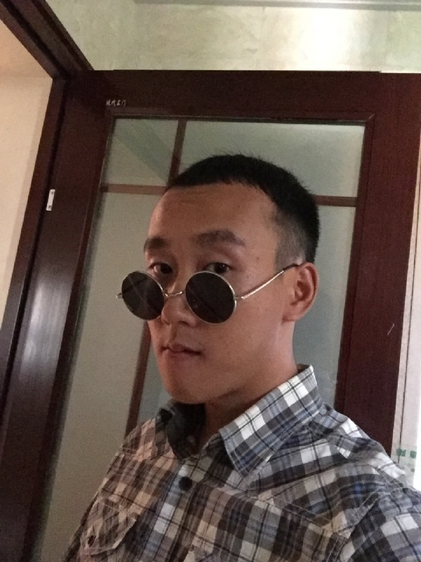 悲喜的第一张照片--上杭相亲网