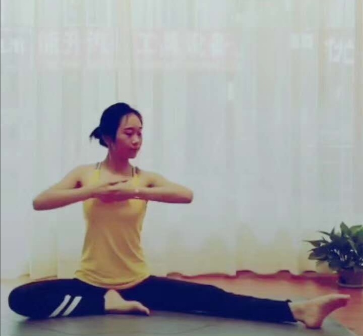 静静子的第一张照片--上杭相亲网