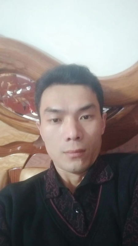 错把真心喂了狗的第四张照片--上杭相亲网