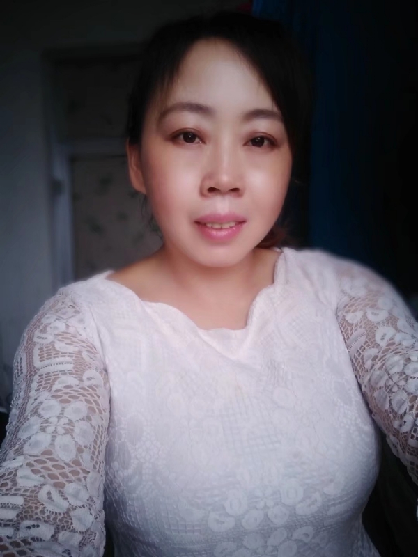 笑看人生的第一张照片--上杭相亲网