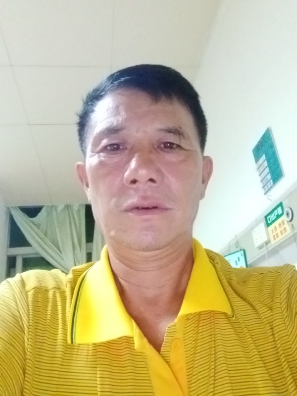 打工人的第一张照片--上杭相亲网