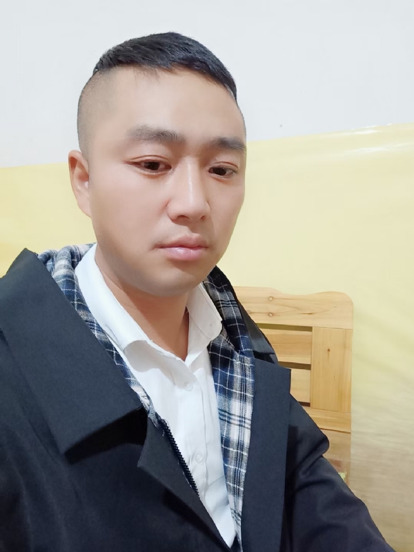 小天的第一张照片--上杭相亲网