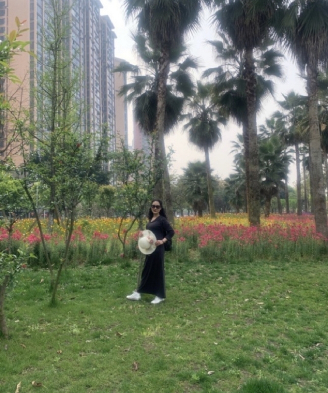 粉墨登场的第一张照片--上杭相亲网