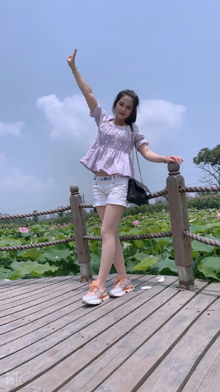 秋水伊人的第一张照片--上杭相亲网