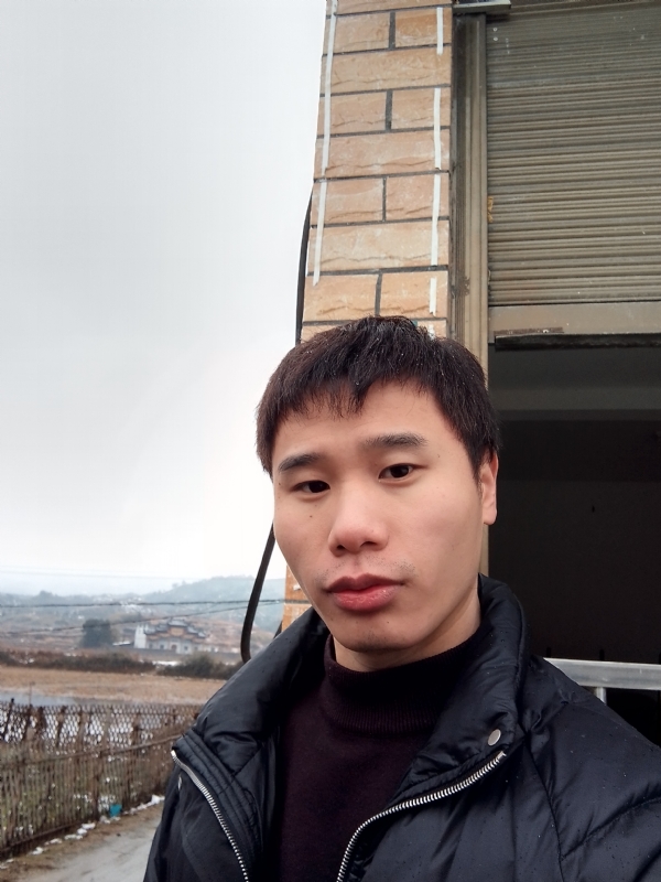 银色的羽翼的第一张照片--上杭相亲网