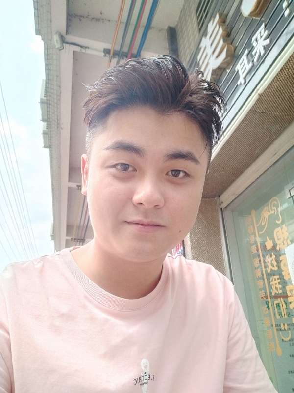 李健诚的第一张照片--上杭相亲网