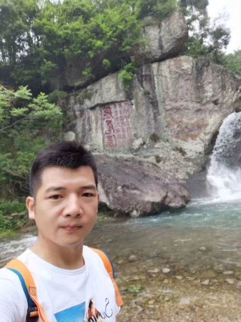 愿得一人心的第一张照片--上杭相亲网