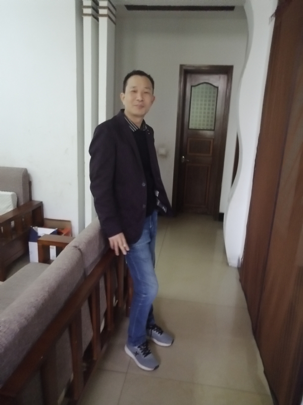 相亲相爱的第二张照片--上杭相亲网