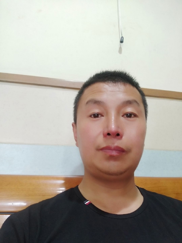 快乐的小鱼儿的第一张照片--上杭相亲网