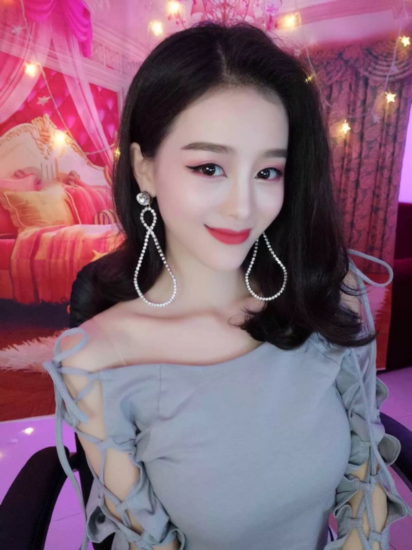 Cici的第三张照片--上杭相亲网