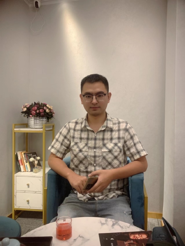 微尘的第四张照片--上杭相亲网