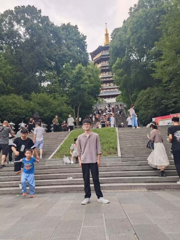 阳光男孩的第五张照片--上杭相亲网