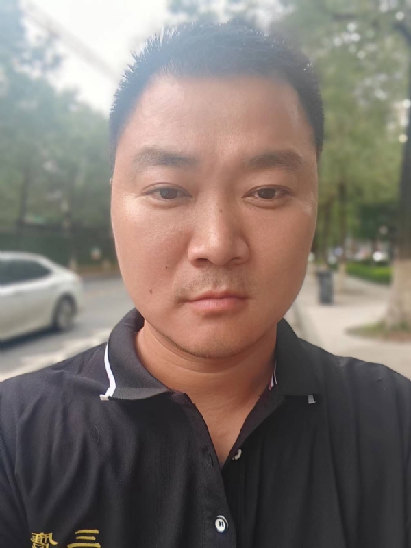 独寂的第一张照片--上杭相亲网
