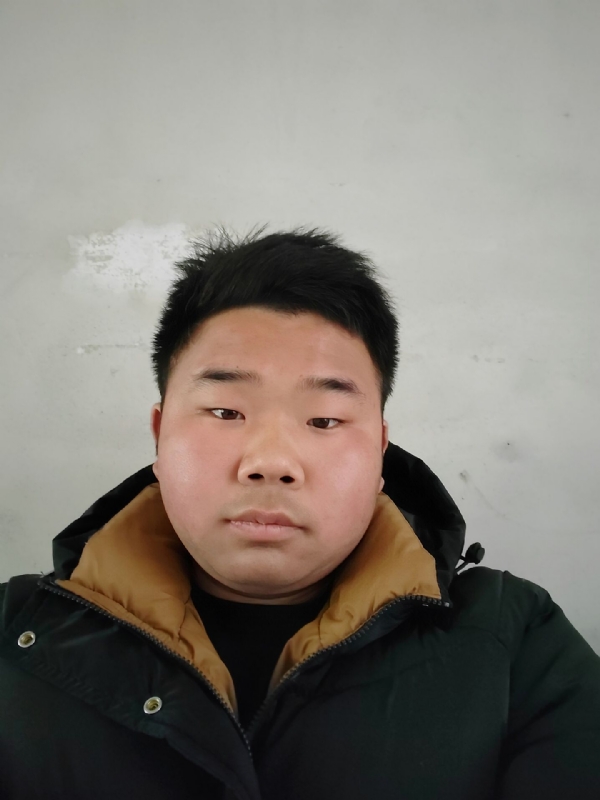 精神饱满的第四张照片--上杭相亲网