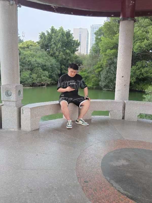 不善挽留的第一张照片--上杭相亲网