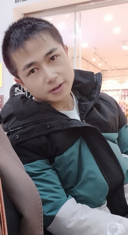 不骄不躁的第一张照片--上杭相亲网