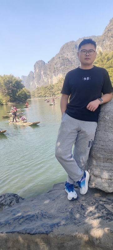受过伤的狼的第二张照片--上杭相亲网