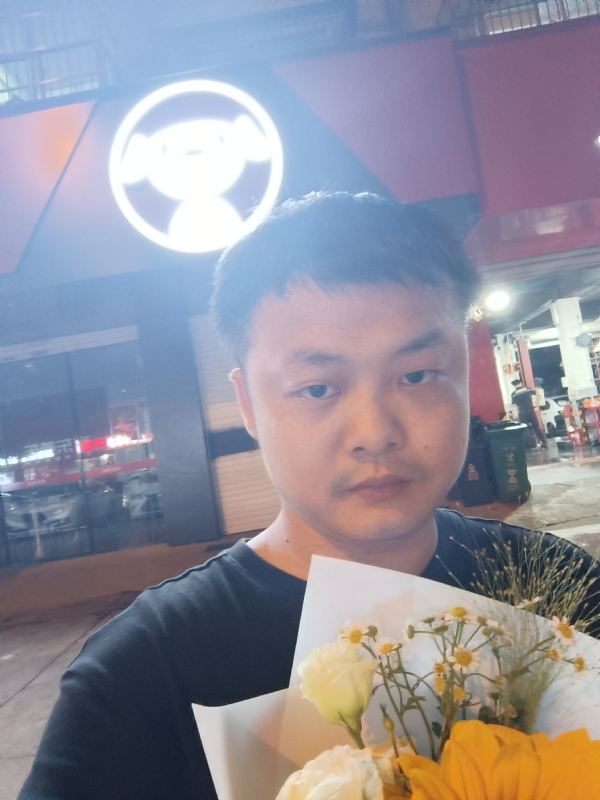 小陈的第一张照片--上杭相亲网