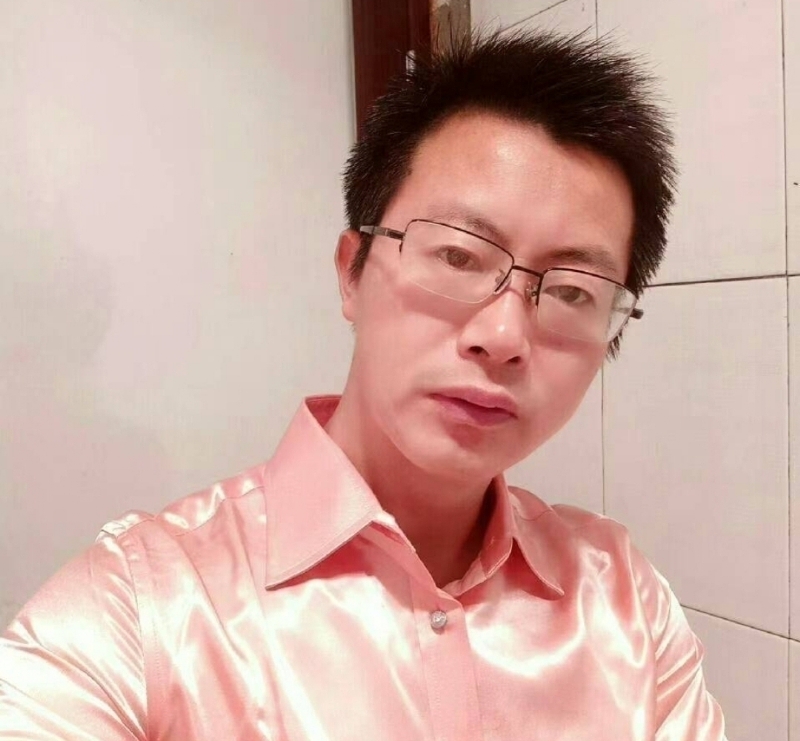 亮亮的第一张照片--上杭相亲网