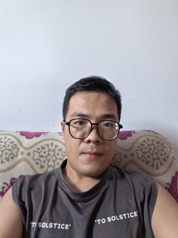 卫TF的第四张照片--上杭相亲网